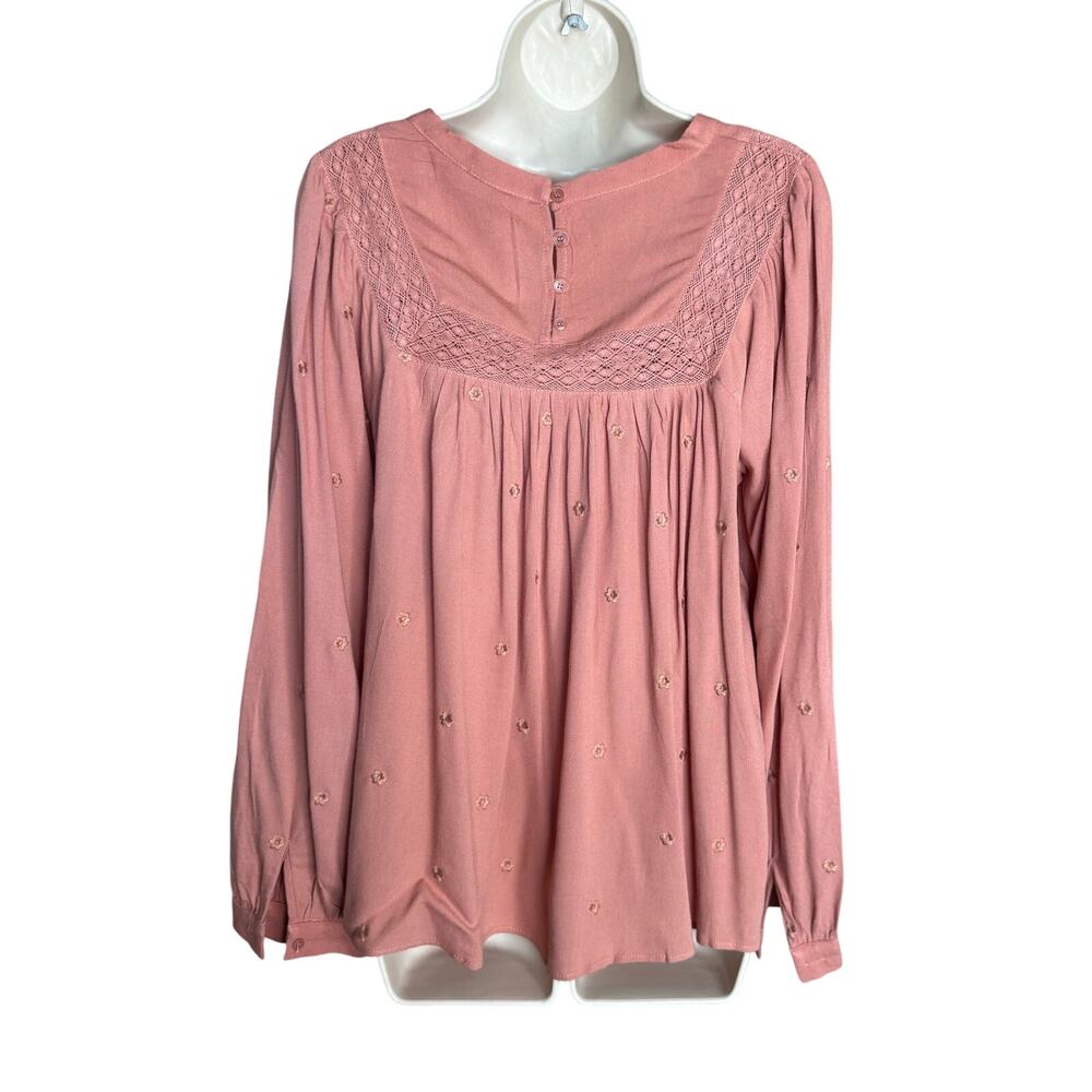 In Loom Dusty Rose Boho Crochet Yoke and Embroidered Flowers Top Blouse L NWT